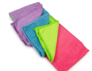 Paño Microfibra de colores (paquete 15 unidades)